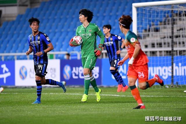泽连斯基批评美国解除对俄制裁的决定
